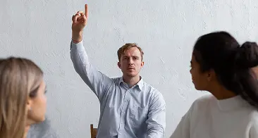 تدريب عملي لدعم الأفراد بالأدوات الإرشادية والنفسية